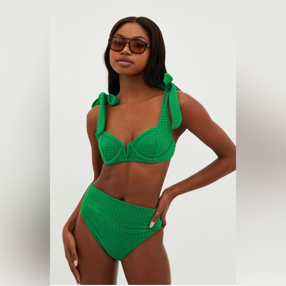 Beach Riot Underwire Bikini Top, Small , Green, $118 - Picture 1 of 9